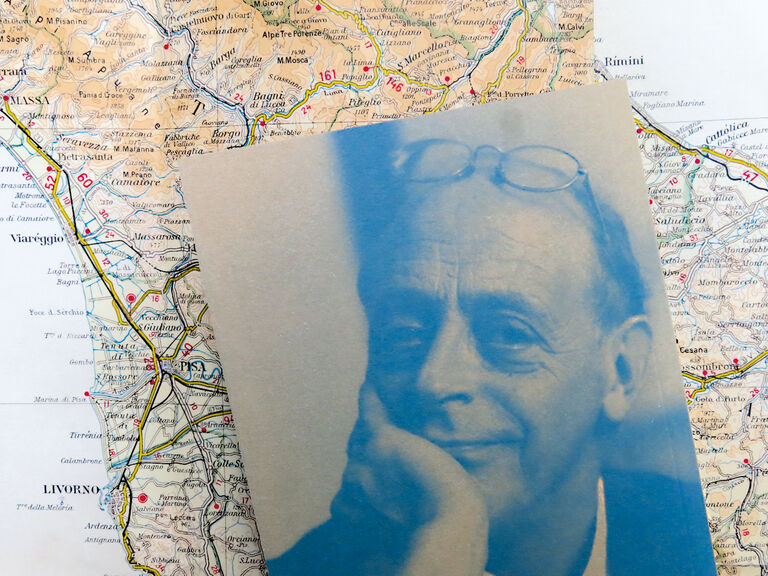 Une chemise pleine de taches — Antonio Tabucchi, Anteos Chrysostomidis